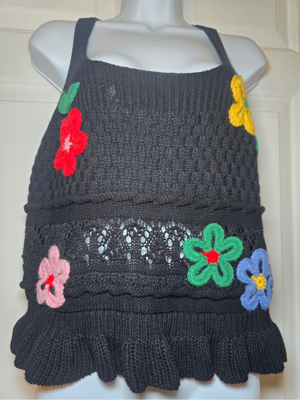 Blu Pepper Black Crocheted Floral Ruffle Knit Tank Top LARGE Boho Cottage Core